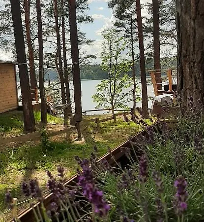 Domek Borsk Nad Samym Jeziorem Exterior photo